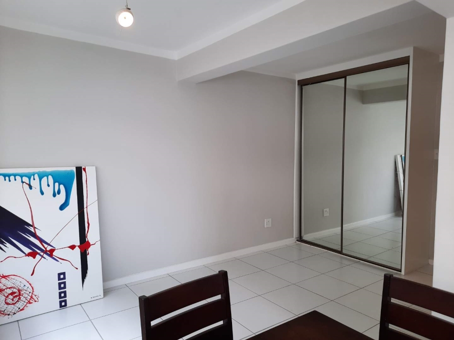 To Let 0 Bedroom Property for Rent in Sea Point Western Cape